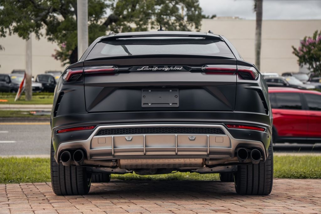 Used 2022 Lamborghini Urus SUV