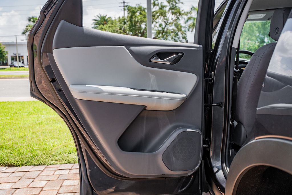 2022 Chevrolet Blazer 2LT - Photo 33