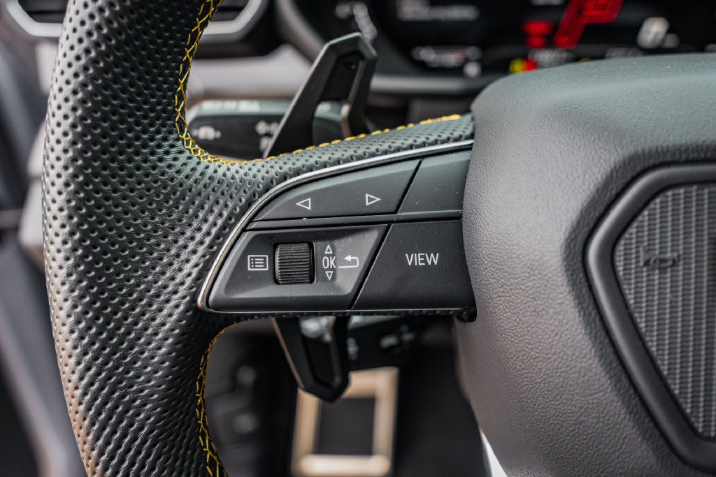 2023 Lamborghini Urus S - Photo 21
