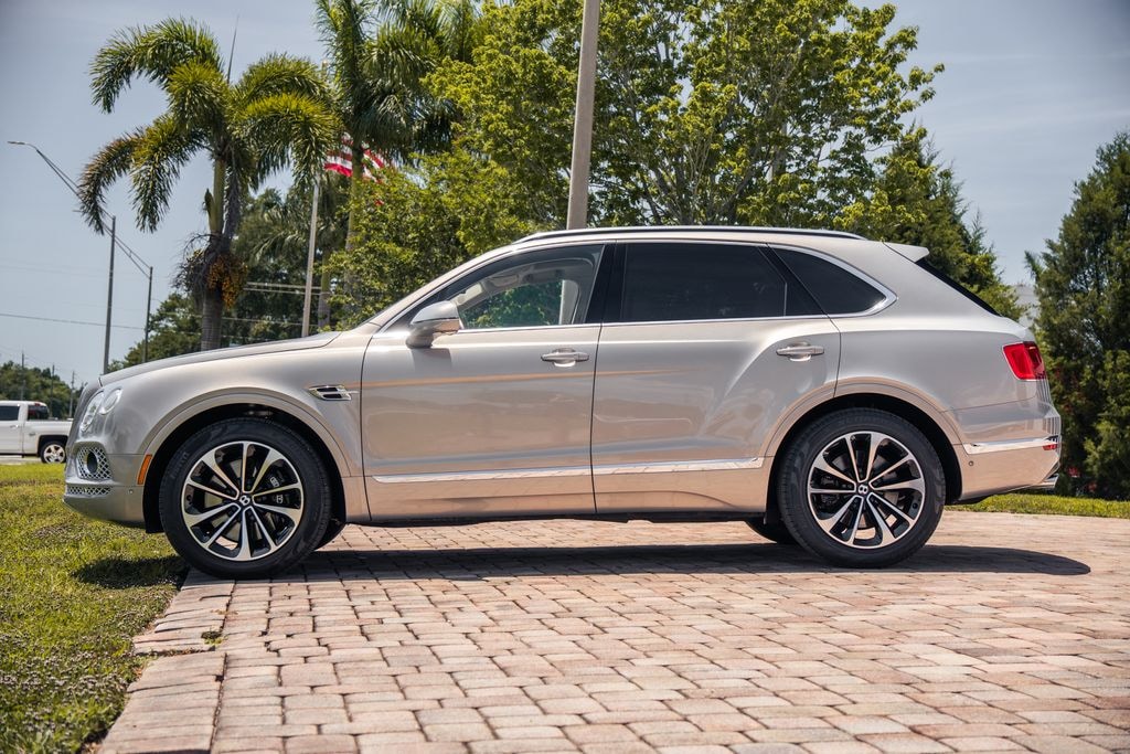 Used 2017 Bentley Bentayga W12 SUV