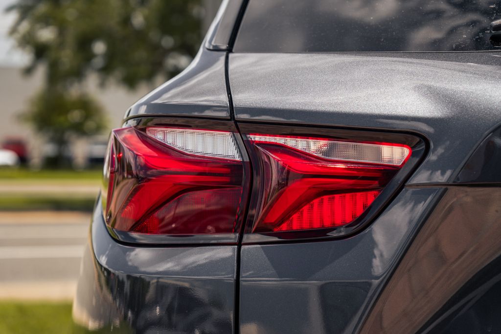 2022 Chevrolet Blazer 2LT - Photo 11