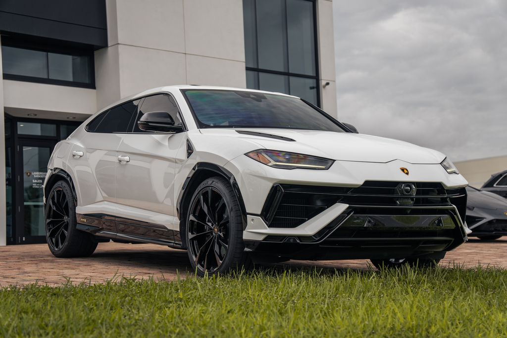 2024 Lamborghini Urus S - Photo 8