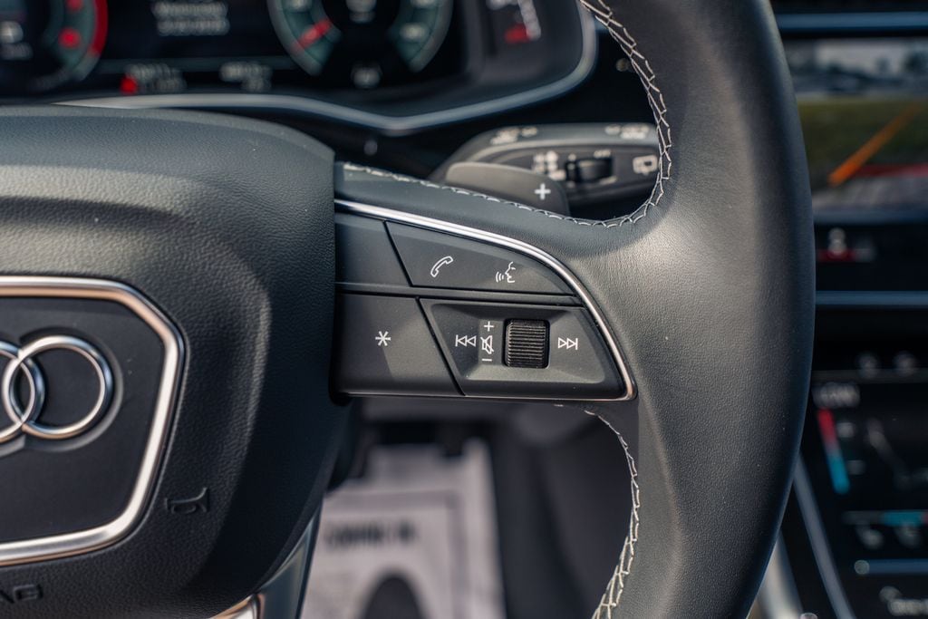 2025 Audi Q8 Prestige - Photo 25