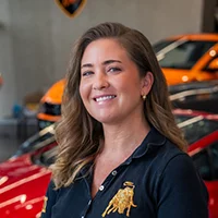 Staff member Samantha Benna from ID_2fbdea0a122e