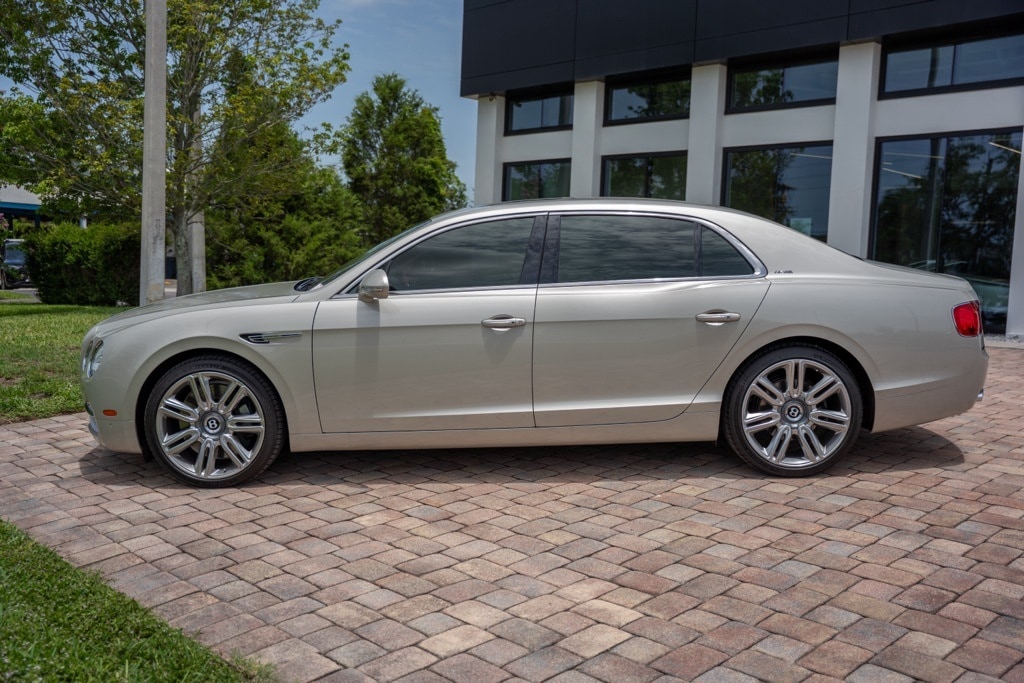 Used 2016 Bentley Flying Spur Base with VIN SCBEC9ZA5GC051244 for sale in Sarasota, FL