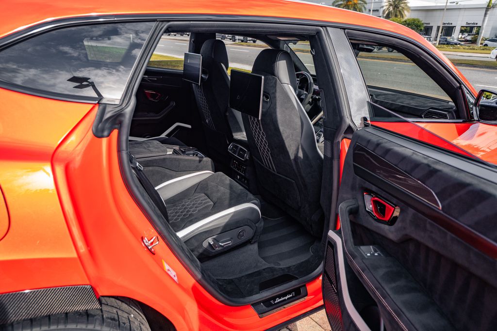 2024 Lamborghini Urus Performante - Photo 44