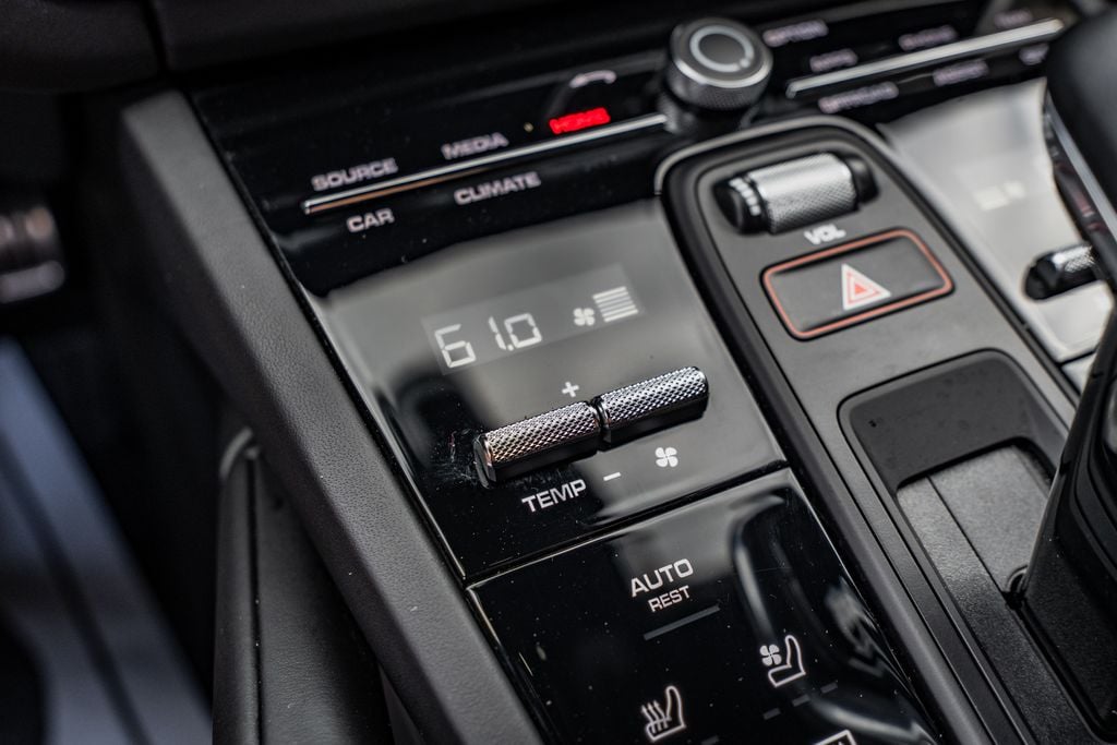 2023 Porsche Cayenne Coup Turbo GT - Photo 29