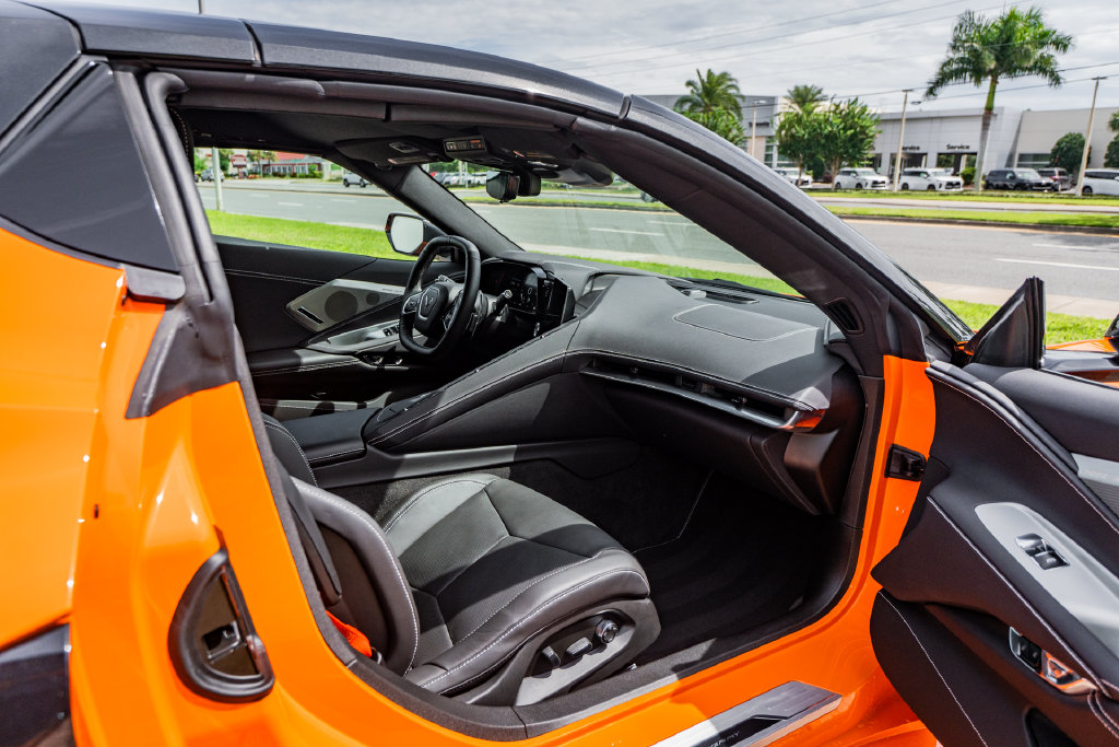 2024 Chevrolet Corvette 2LT - Photo 33