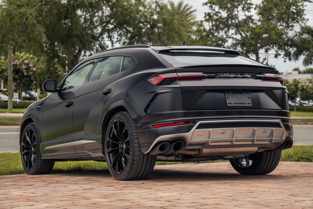 Used 2022 Lamborghini Urus SUV