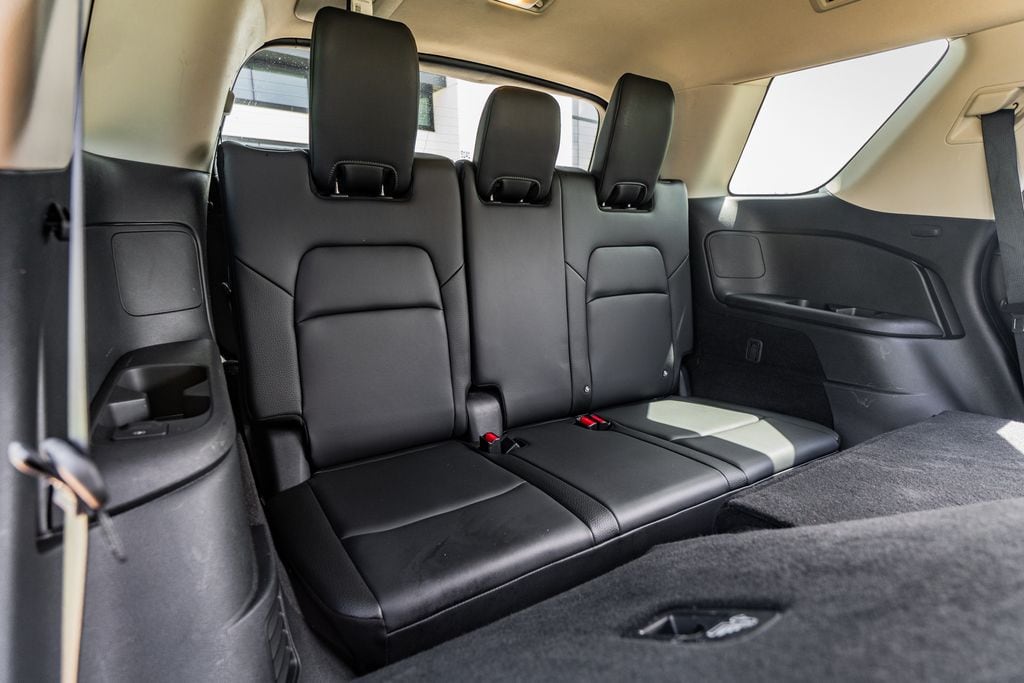 2025 Nissan Pathfinder SL - Photo 45
