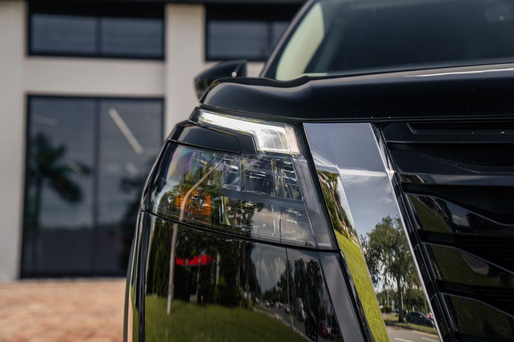 2025 Nissan Pathfinder SL - Photo 9
