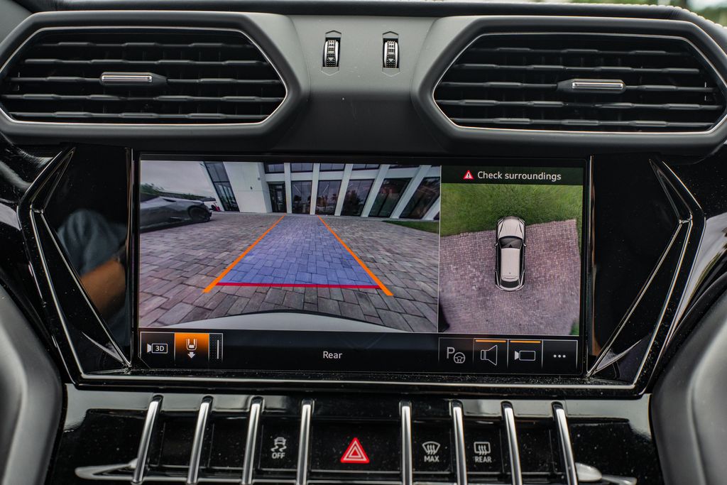 2024 Lamborghini Urus S - Photo 29