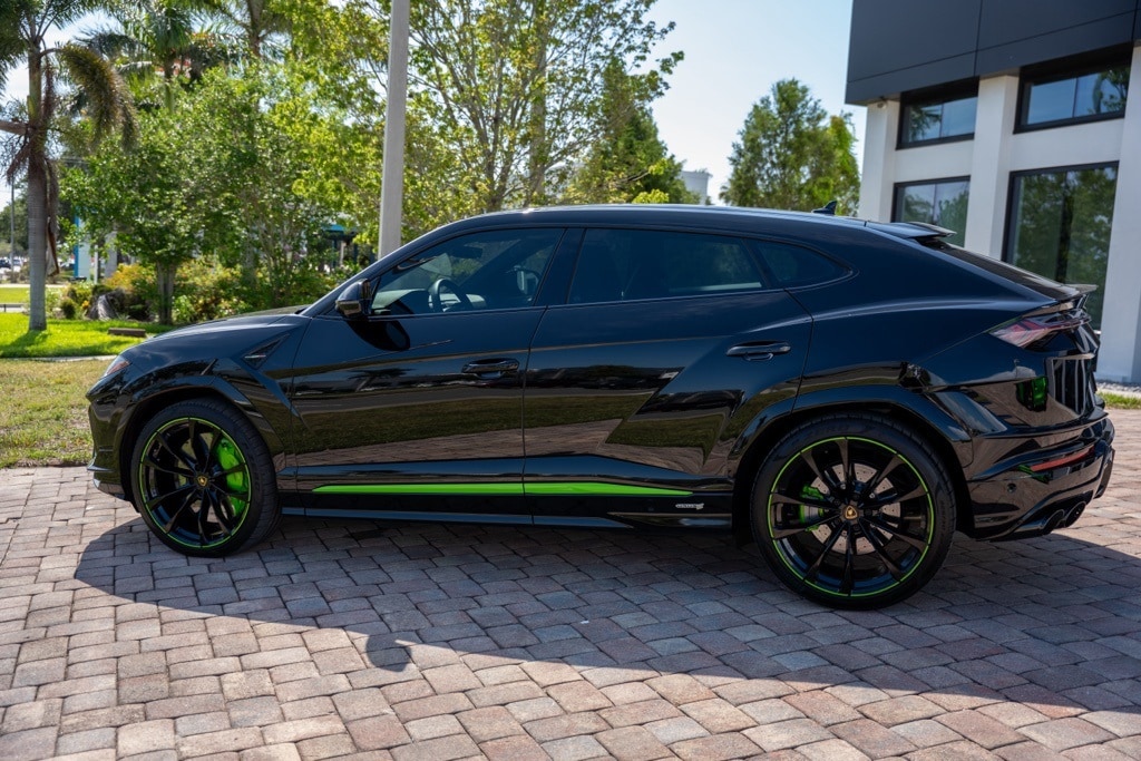 Used 2024 Lamborghini Urus S with VIN ZPBUB3ZL5RLA33400 for sale in Sarasota, FL