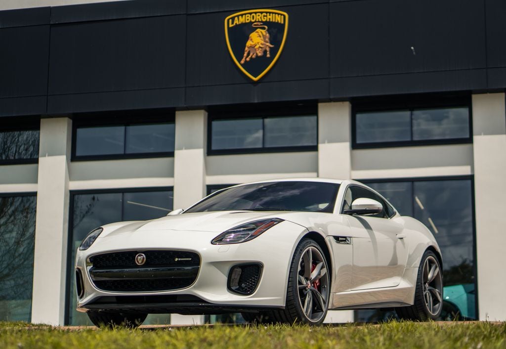 2020 Jaguar F-TYPE R-Dynamic Coupe's photo