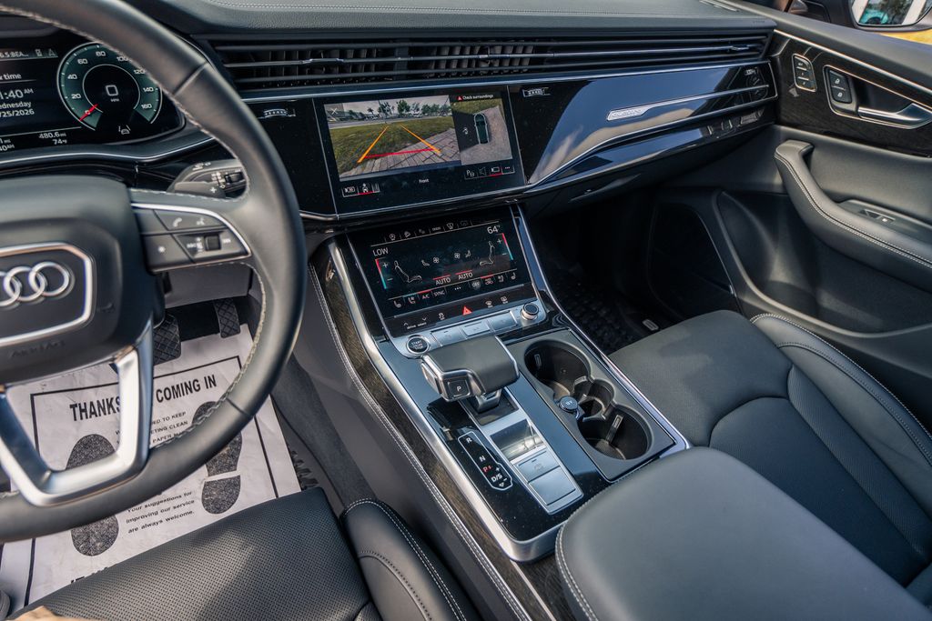 2025 Audi Q8 Prestige - Photo 27