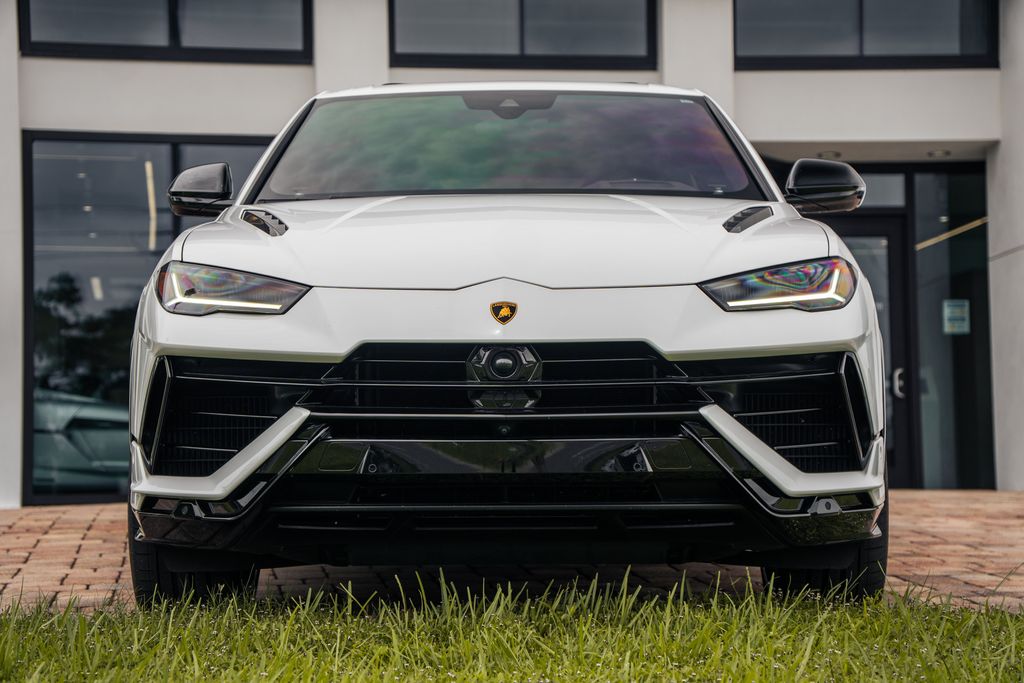 2024 Lamborghini Urus S - Photo 9