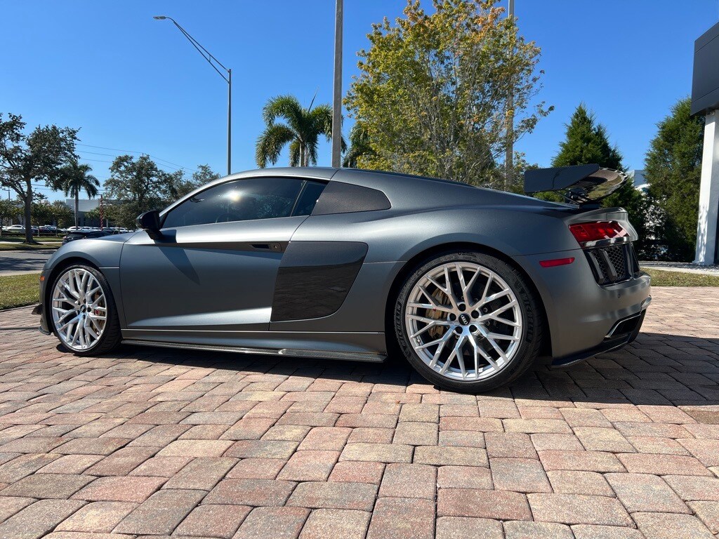 Used 2017 Audi R8 5.2 V10 Coupe
