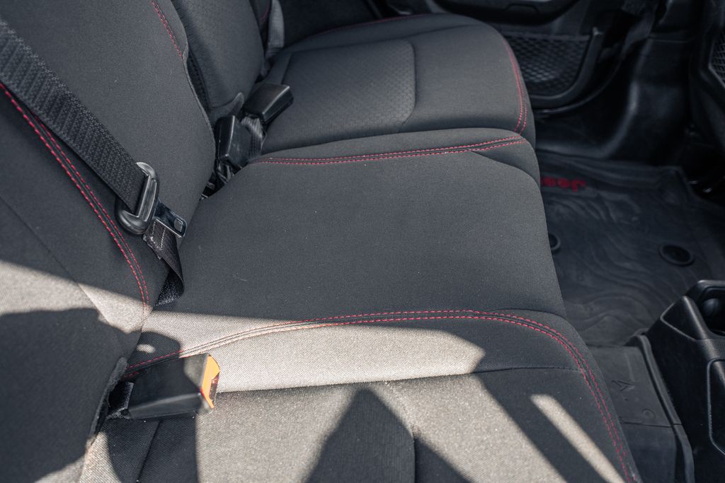 2022 Jeep Wrangler Unlimited Rubicon - Photo 41
