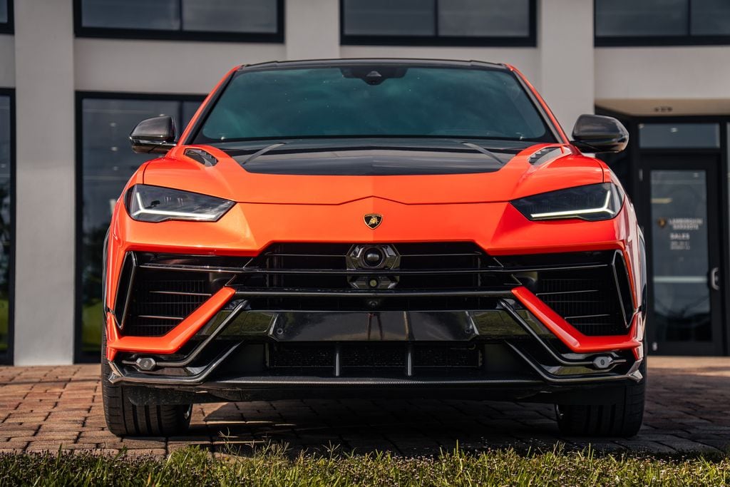 2024 Lamborghini Urus Performante - Photo 8