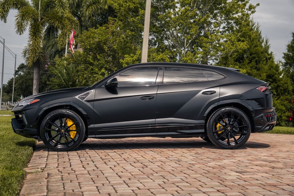 Used 2023 Lamborghini Urus S SUV