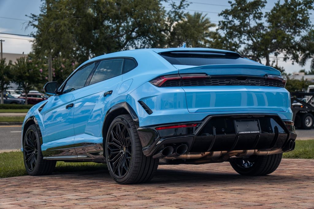 New 2026 Lamborghini Urus SE SUV