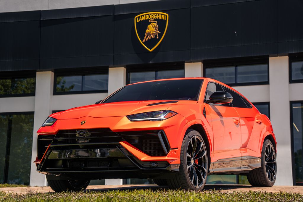 2024 Lamborghini Urus 4.0 V8 S's photo
