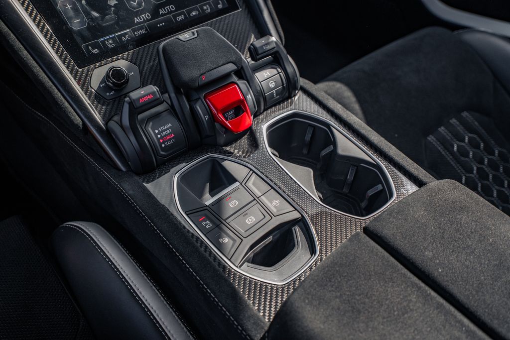 2024 Lamborghini Urus Performante - Photo 34