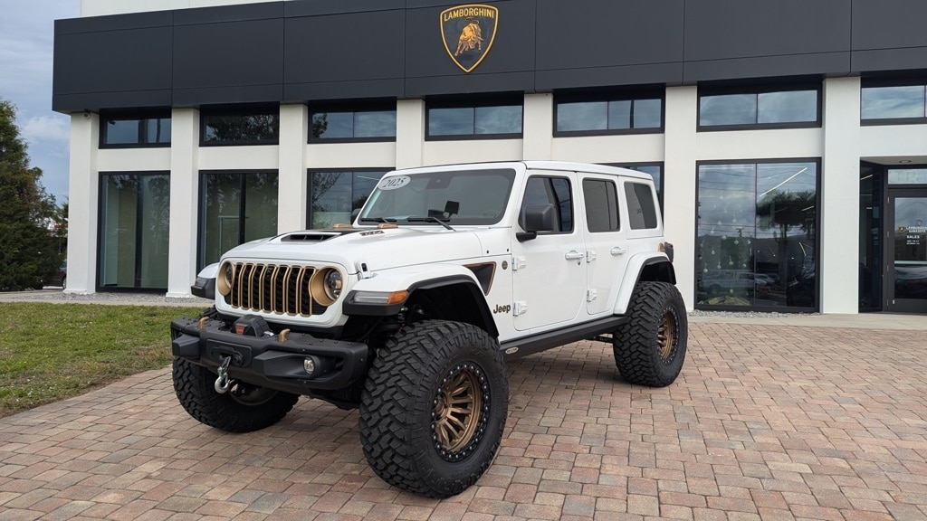 2025 Jeep Wrangler 4-Door Rubicon 392 Final Edition's photo