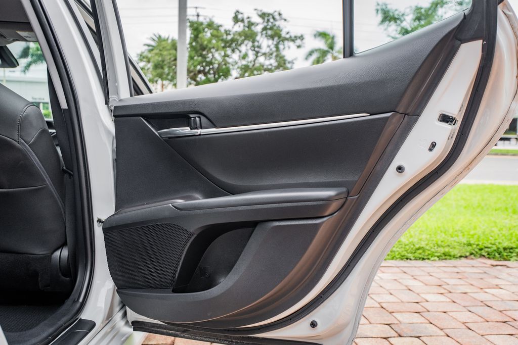 2022 Toyota Camry LE - Photo 36