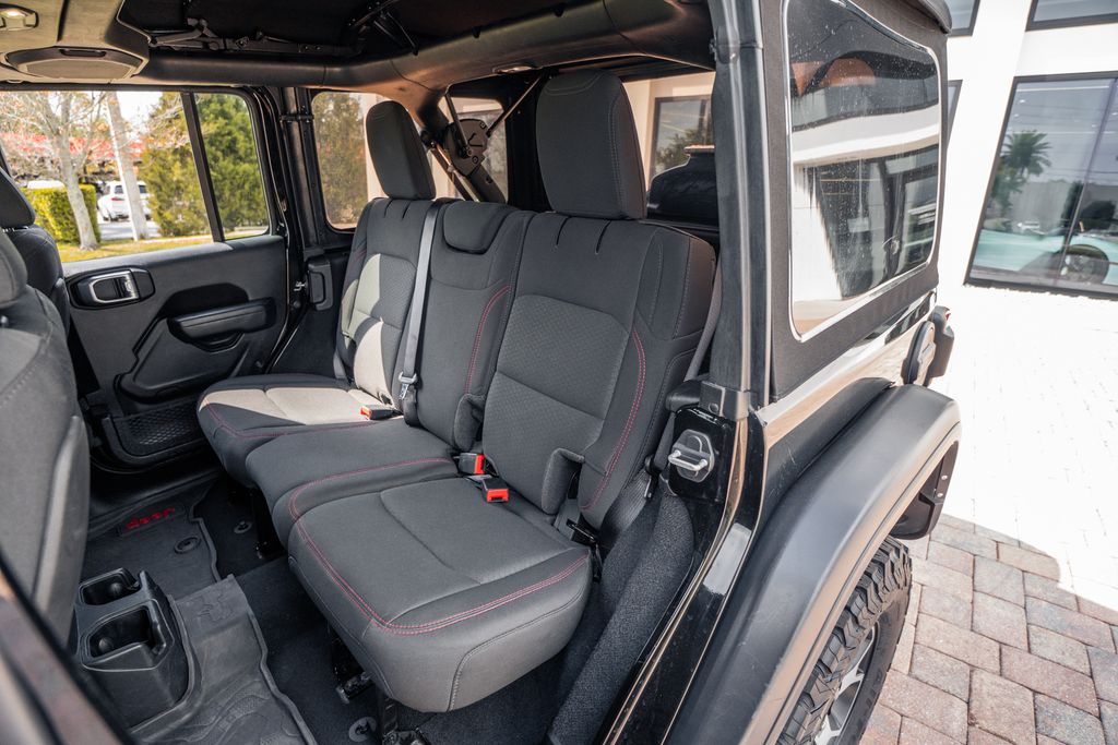 2022 Jeep Wrangler Unlimited Rubicon - Photo 35