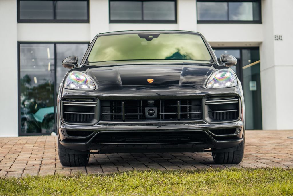 2023 Porsche Cayenne Coup Turbo GT - Photo 8