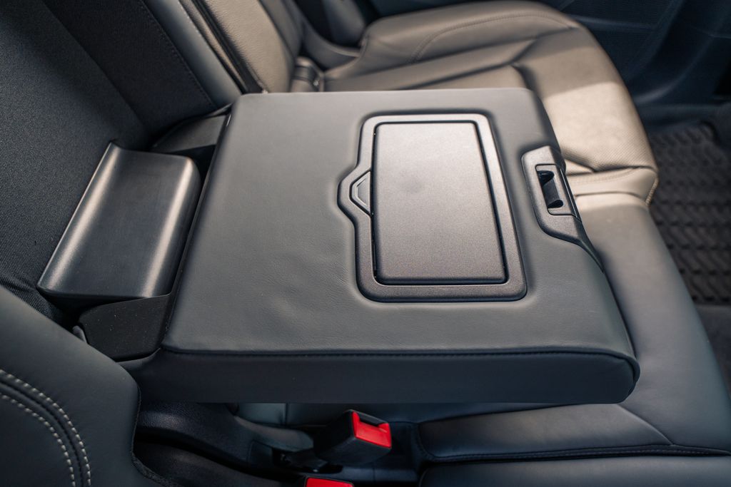 2025 Audi Q8 Prestige - Photo 42