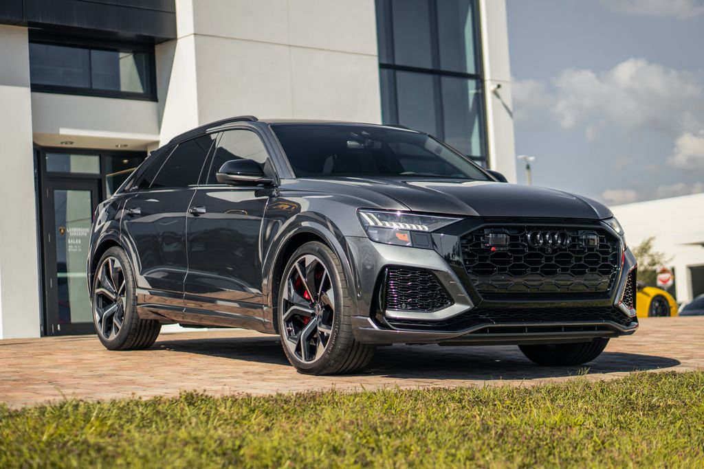 2023 Audi RS Q8 Base - Photo 7