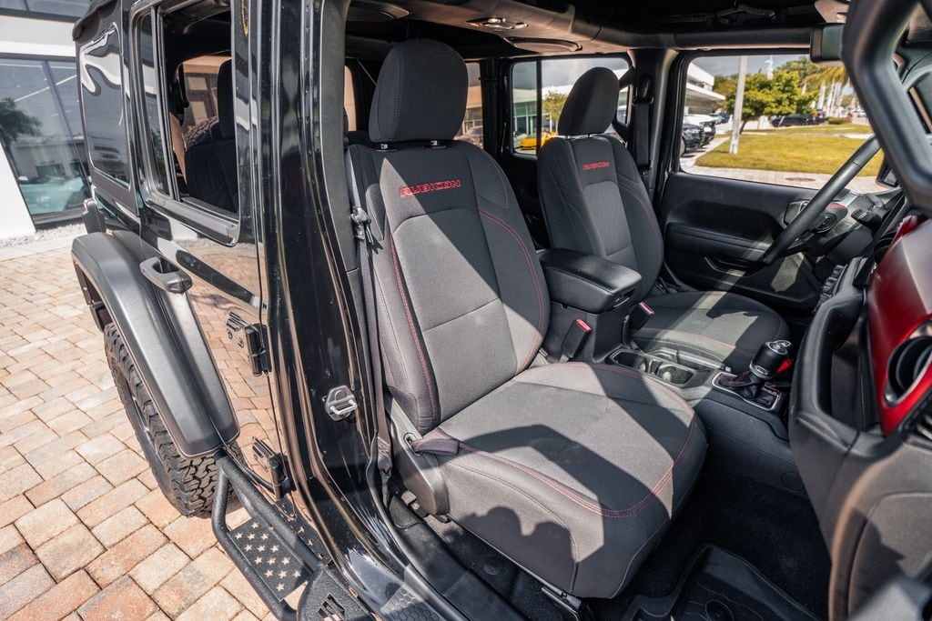 2022 Jeep Wrangler Unlimited Rubicon - Photo 32