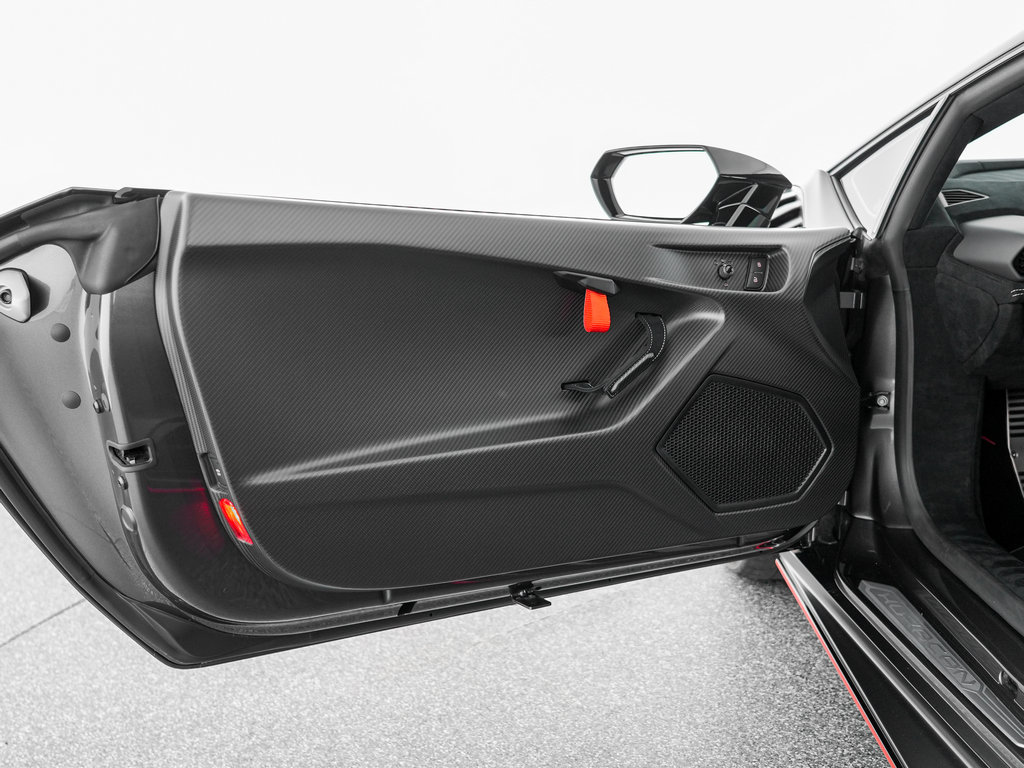 2023 Lamborghini Huracan STO - Photo 13