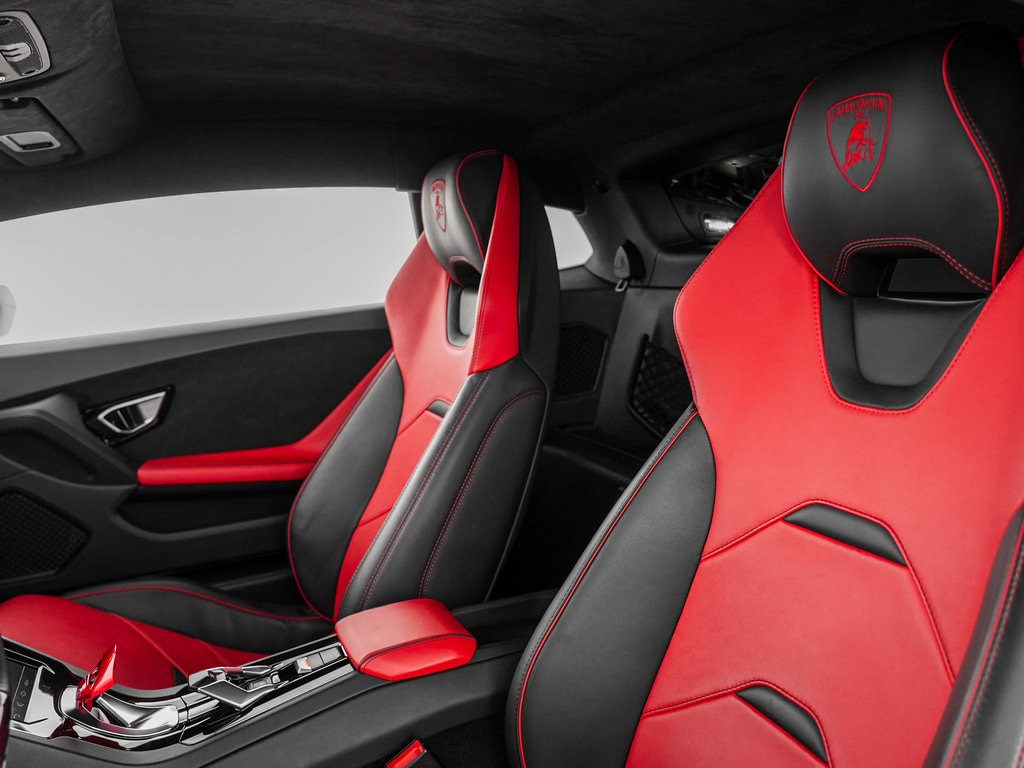 2021 Lamborghini Huracan EVO - Photo 17