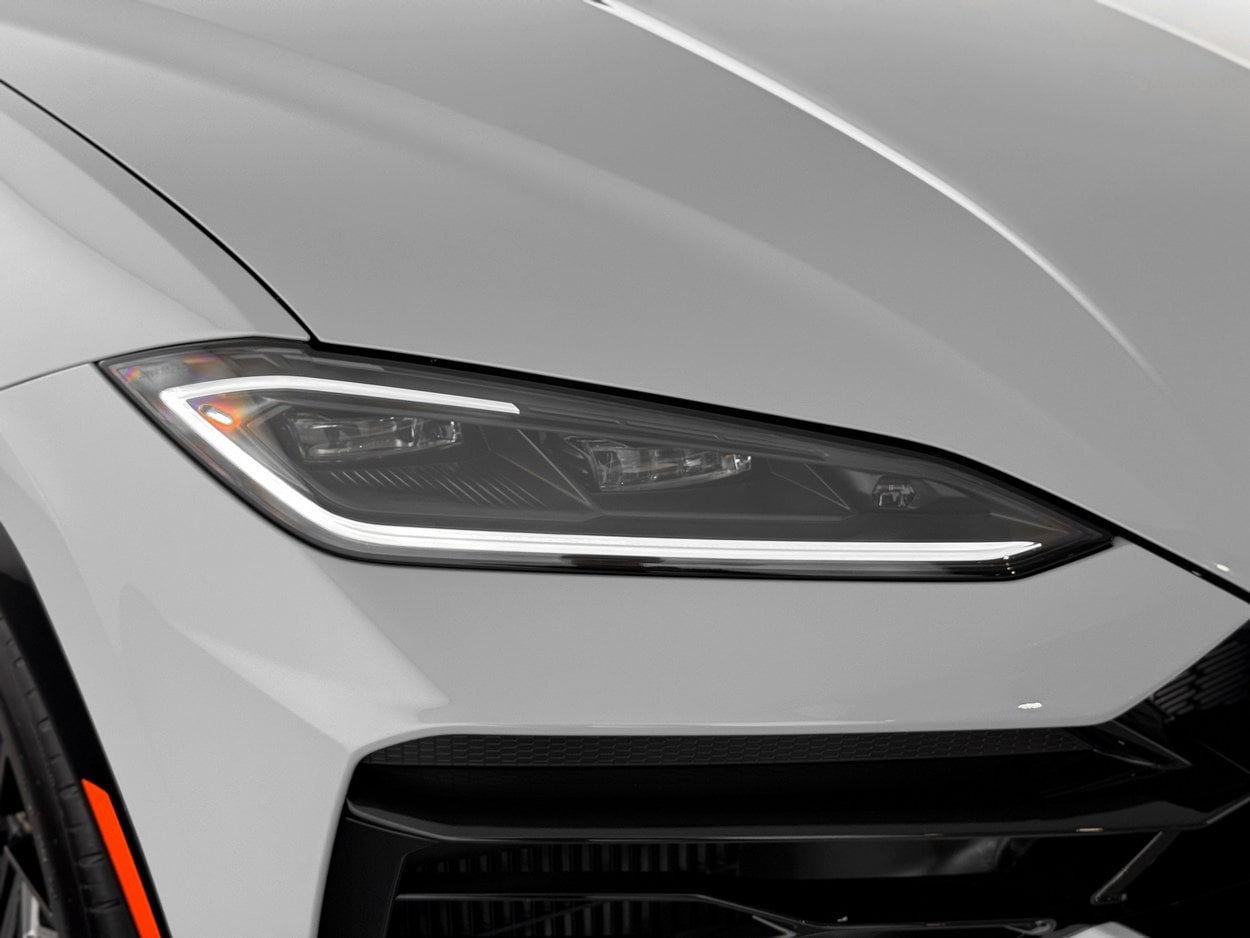 2026 Lamborghini Urus SE - Photo 46