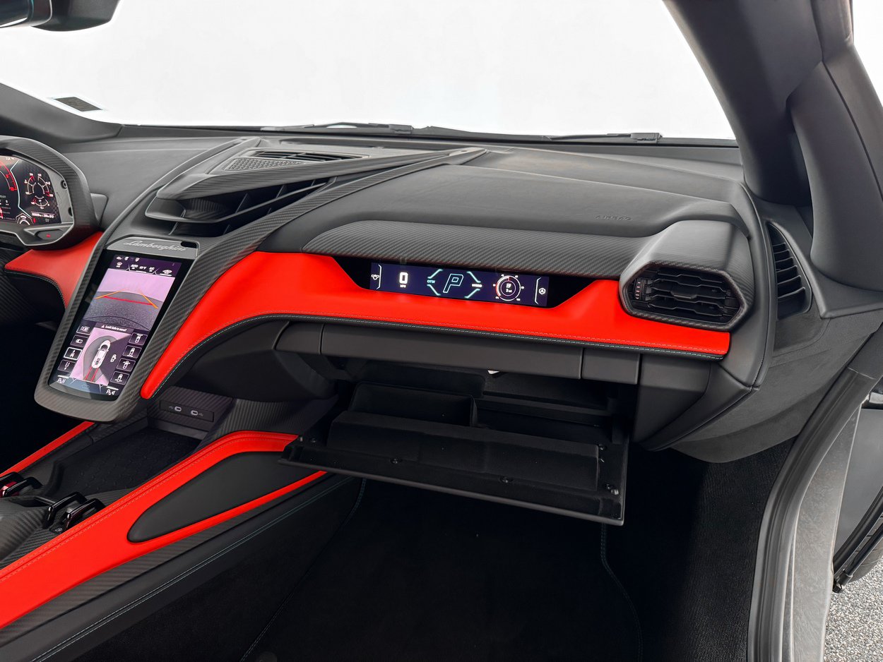 2025 Lamborghini Revuelto Base - Photo 25