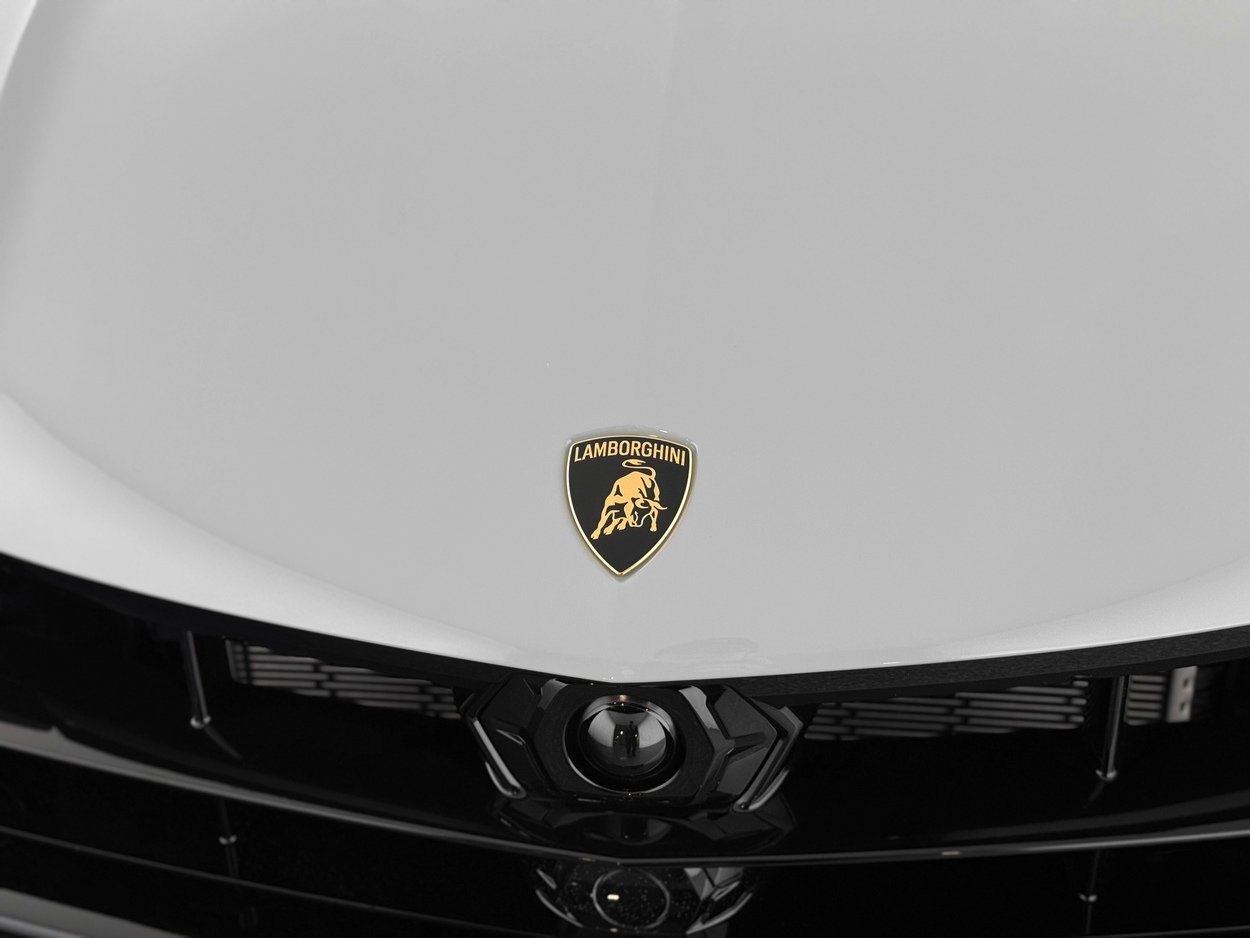 2026 Lamborghini Urus SE - Photo 45