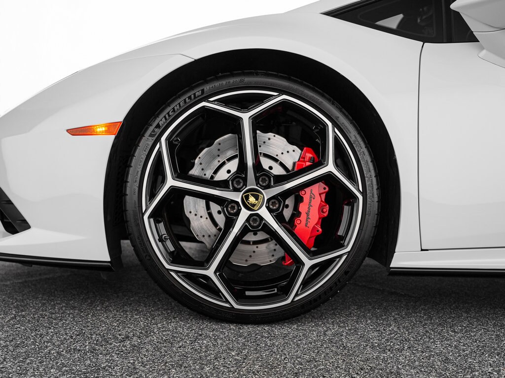 2021 Lamborghini Huracan EVO - Photo 30