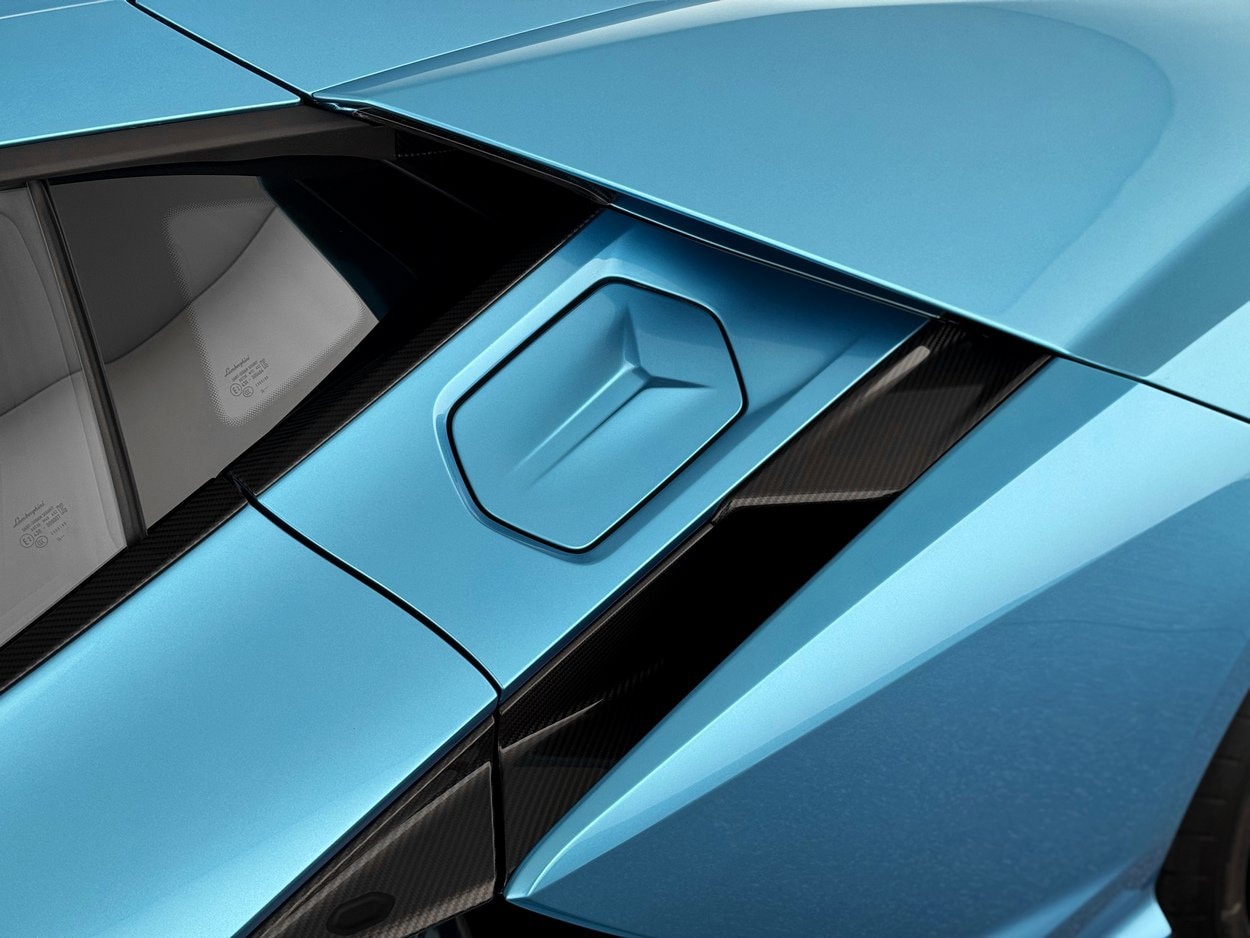 2025 Lamborghini Revuelto Base - Photo 44
