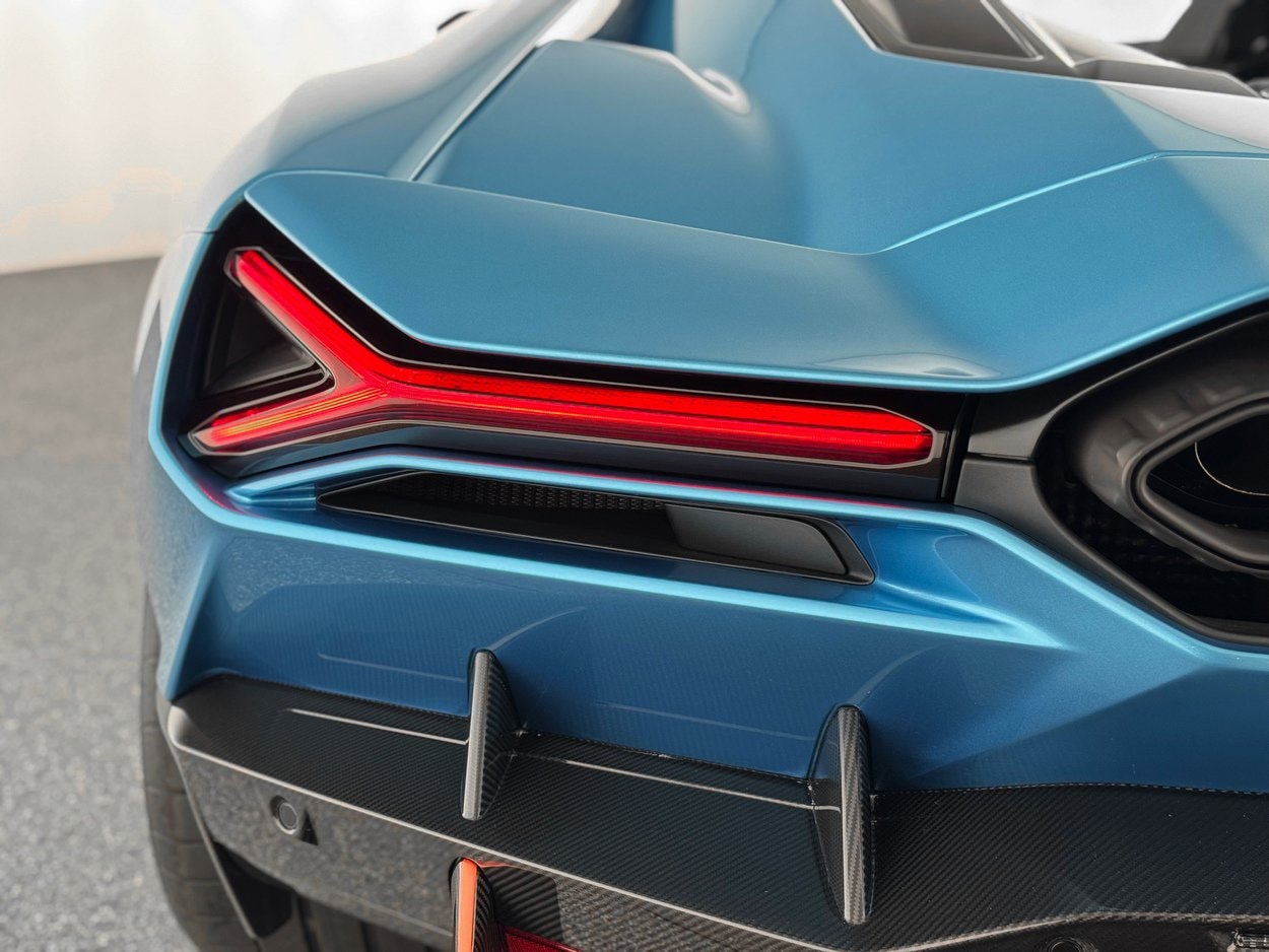 2025 Lamborghini Revuelto Base - Photo 48
