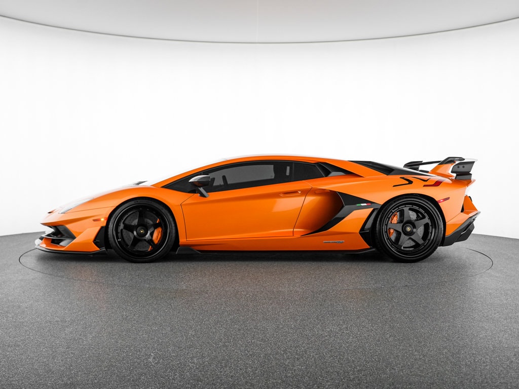 Used 2020 Lamborghini Aventador SVJ Coupe