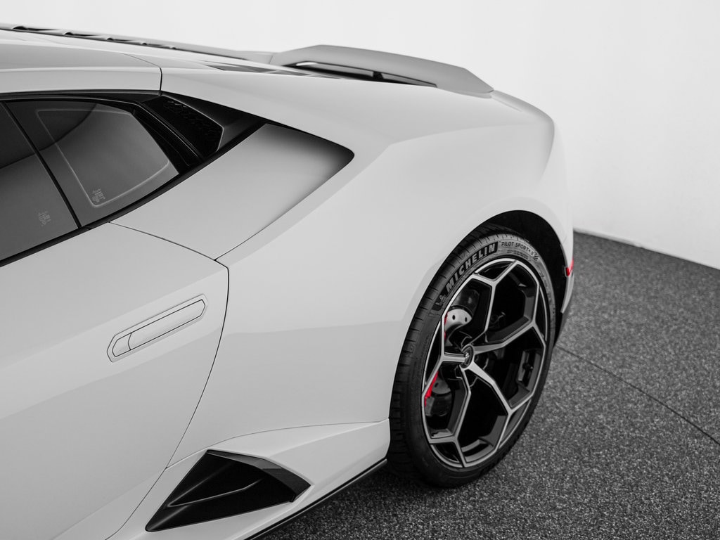 2021 Lamborghini Huracan EVO - Photo 41