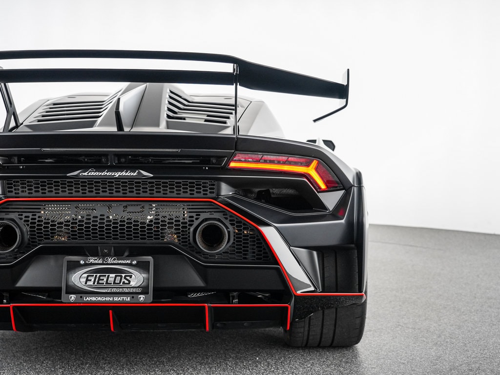 2023 Lamborghini Huracan STO - Photo 41