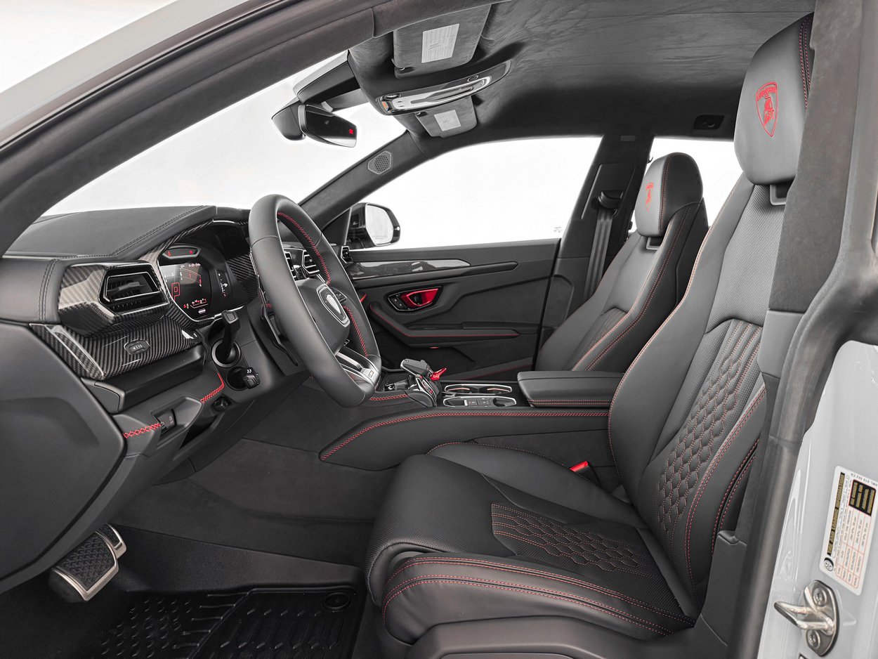 2026 Lamborghini Urus SE - Photo 13