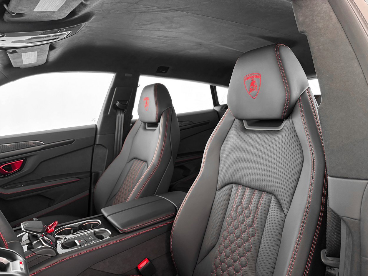 2026 Lamborghini Urus SE - Photo 15