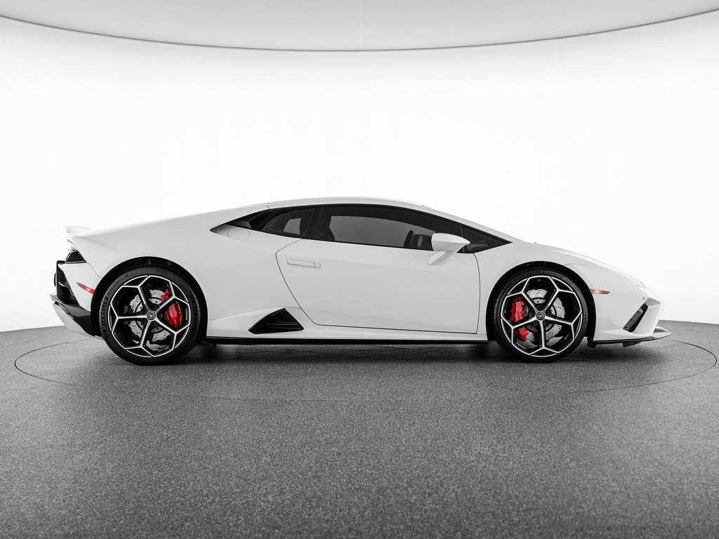 2021 Lamborghini Huracan EVO - Photo 7