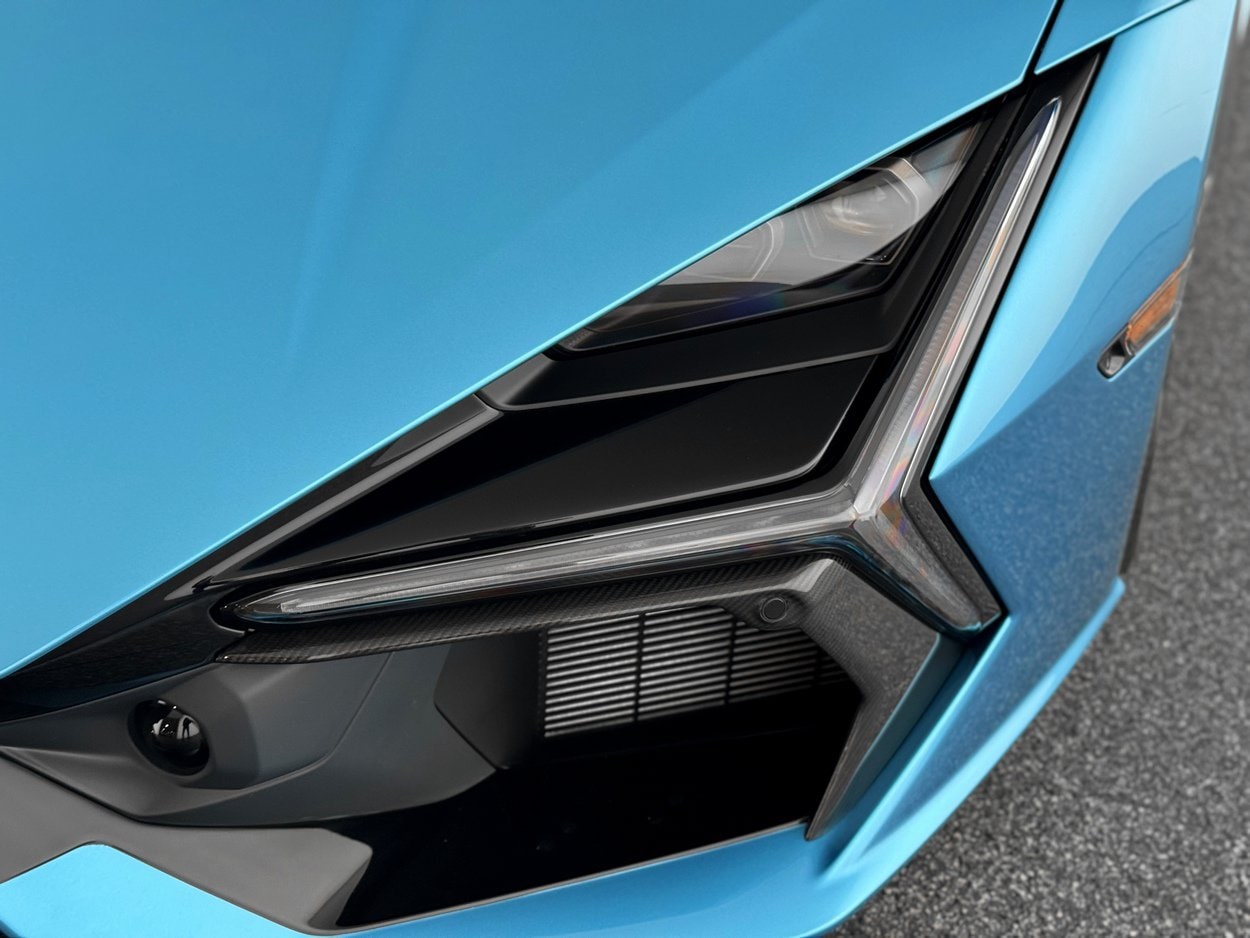 2025 Lamborghini Revuelto Base - Photo 46