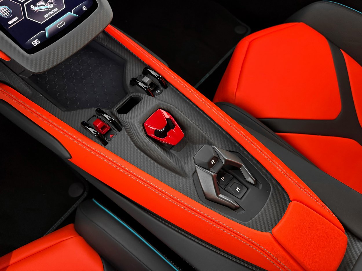 2025 Lamborghini Revuelto Base - Photo 20